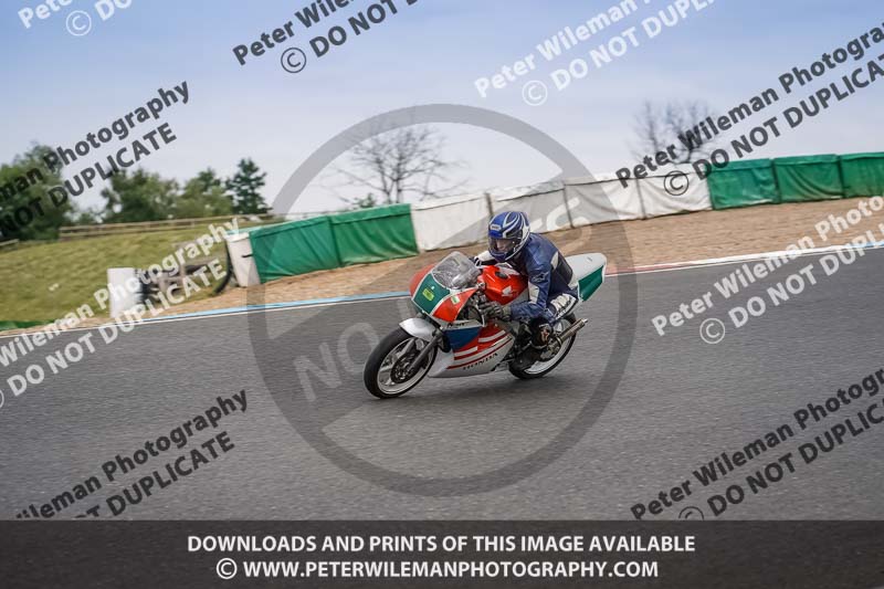 enduro digital images;event digital images;eventdigitalimages;mallory park;mallory park photographs;mallory park trackday;mallory park trackday photographs;no limits trackdays;peter wileman photography;racing digital images;trackday digital images;trackday photos